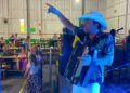 Gabriel Pasa com as melhores músicas do bailão em Realeza/PR
