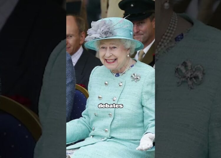 La Reina Isabel rompió el protocolo real por Obama 😱👑#Realeza #QueenElizabeth #RoyalFacts #shorts
