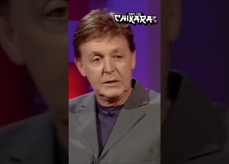 Paul McCartney on Giving Up His Famous Habit 🎸🌿 #shortvideo #music #thebeatles #shorts  #rock #viral
