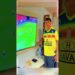 Jajá r1clam1 de TV e pede Netflix na c1l1