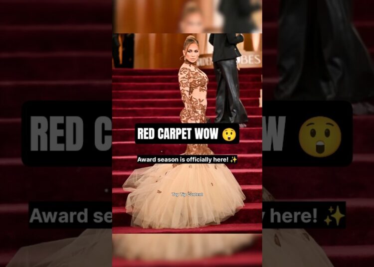 JLO Golden Globes 2026 Red Carpet 🔥 Stunning Dresses & Bold Celebrity Fashion Moments #goldenglobes