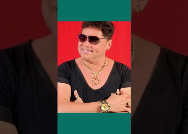 Morre Ray Douglas, cantor ícone do brega no Pará, aos 68 anos