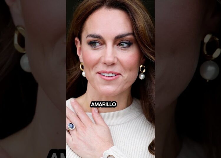 Los anillos de compromiso más caros de la realeza británica 💍👑  #shorts  #familiareal #royalfamily