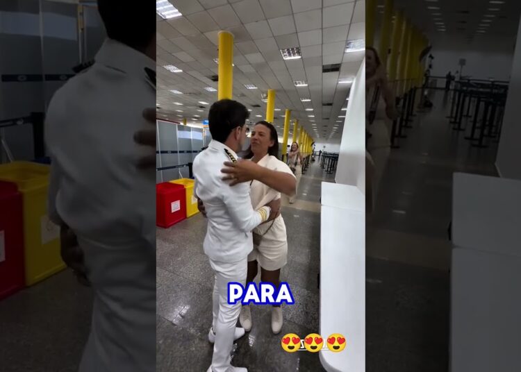 ZEZÉ SURPREENDE COM ATITUDE AO ABRAÇAR FÃ NO CRUZEIRO!  #fofoca #celebridades #famosos