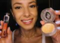 ASMR 1h me maquiando 🌧️ sons de maquiagens com sussurros e fofocas quentes 😴