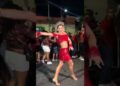 Lívia arrasando no samba #celebridades #carnaval #famosas #sambanopé