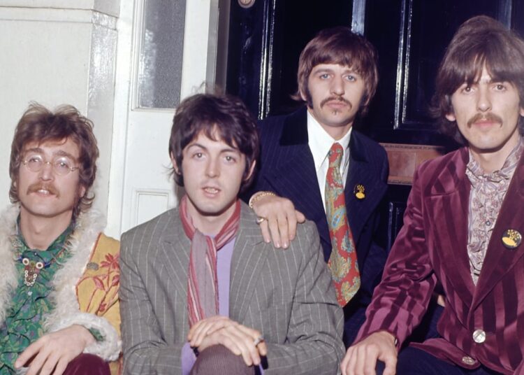 5 erros musicais de artistas famosos