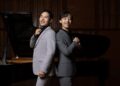 Os irmãos pianistas Lee Hyo (à esquerda) e Lee Hyuk (Seoul Arts Center)