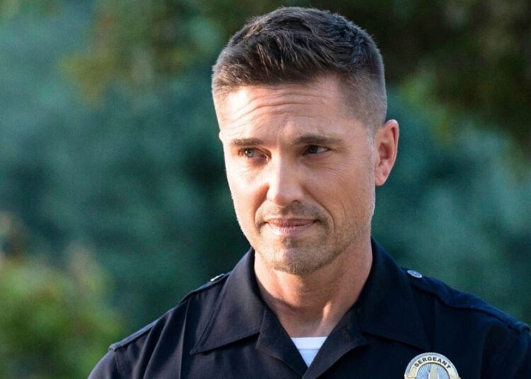 A estrela de 'The Rookie' Eric Winter tem um segredo para o sucesso do TikTok