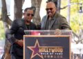 Steve Harvey, à direita, fala com Martin Lawrence