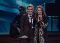 Brandi Carlile, à esquerda, e Patty Loveless