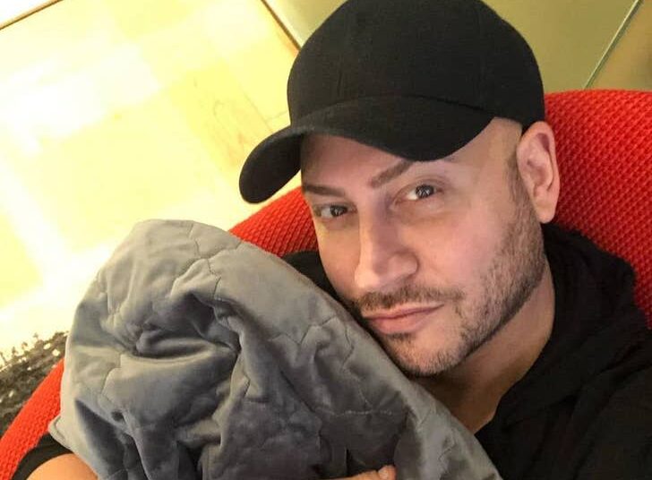 A morte da estrela de 'Encontrando o Príncipe Encantado' Jasen Kaplan governou o suicídio
