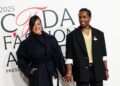 ASAP Rocky sugere que ele 'roubou' Rihanna de Drake na faixa Diss