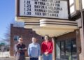 AVON Theatre traz novas multidões para um local histórico de música em Avondale Estates