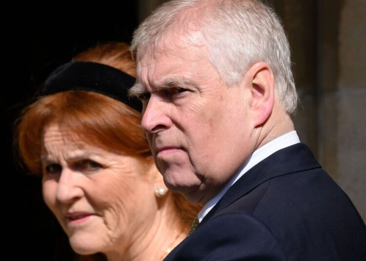 Andrew Mountbatten-Windsor e Sarah atingidos por nova bomba de Epstein | Real | Notícias