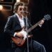 Arctic Monkeys fará retorno musical com novo single beneficente
