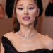 Ariana Grande sugere que ela pode terminar com Hollywood