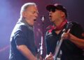 Assista Bruce Springsteen estrear nova música de protesto anti-ICE com aparição surpresa no show beneficente de Tom Morello em Minneapolis