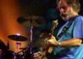 Bob Weir, membro fundador do Grateful Dead, morre aos 78 anos