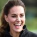 Brincos de argola de ouro de £ 25 da princesa Kate da rua principal em estoque | Real | Notícias