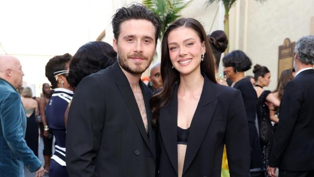 Brooklyn Beckham e Nicola Peltz aproveitam encontro em Beverly Hills