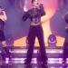 Cantores do KPop Demon Hunters cantam 'Golden' no 'Rockin' Eve'