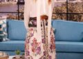 Cat Deeley prova que estampas florais funcionam em todas as estações