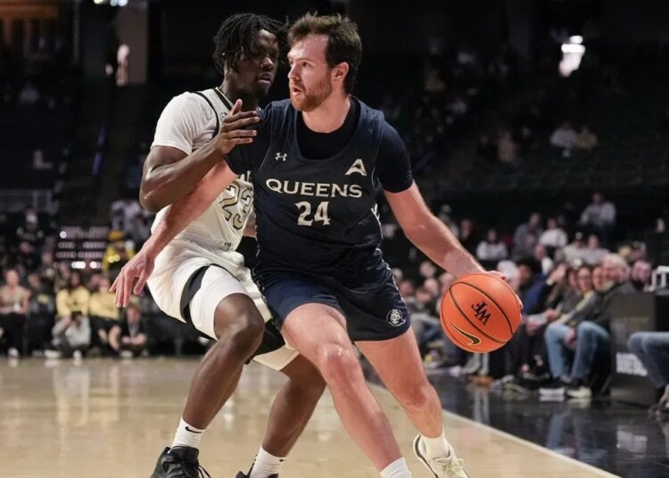 Como assistir Queens Royals x Eastern Kentucky Colonels: informações de transmissão ao vivo, canal de TV, horário do jogo