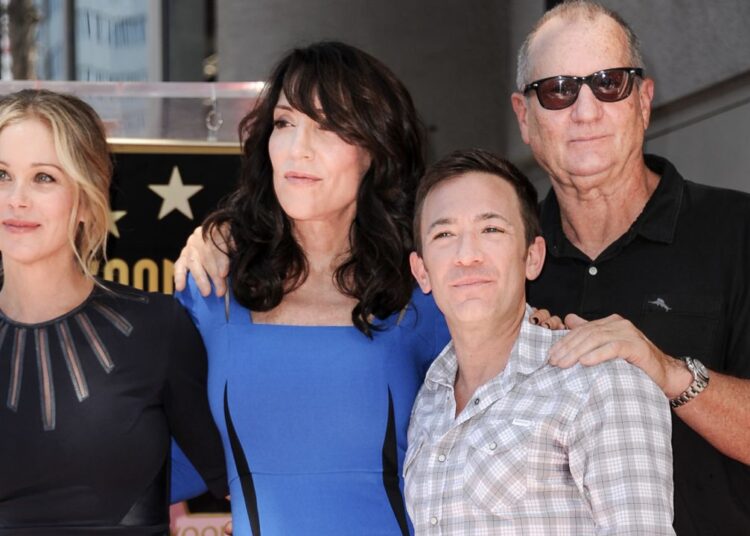 Elenco de 'Married… with Children' se reunindo para evento em Los Angeles