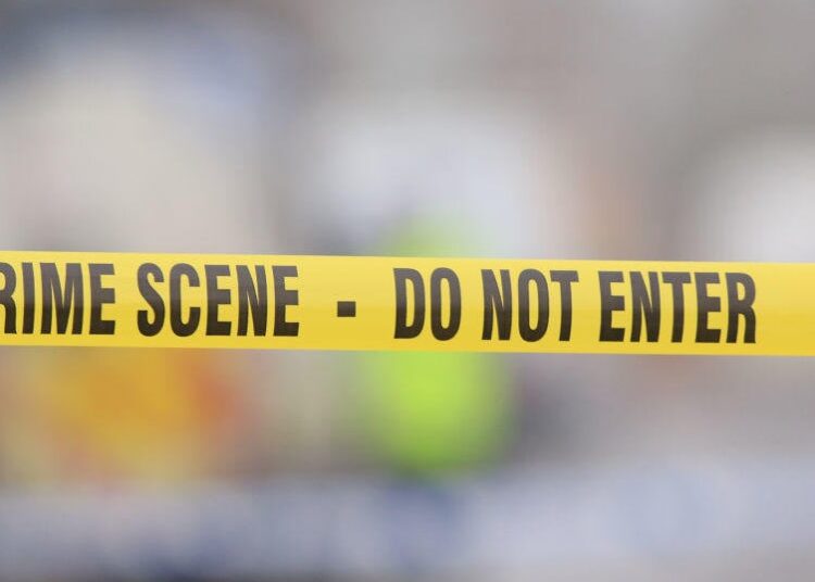 FBI se junta à polícia de Fort Lauderdale em busca de suspeito após 5 tiros em distrito de entretenimento