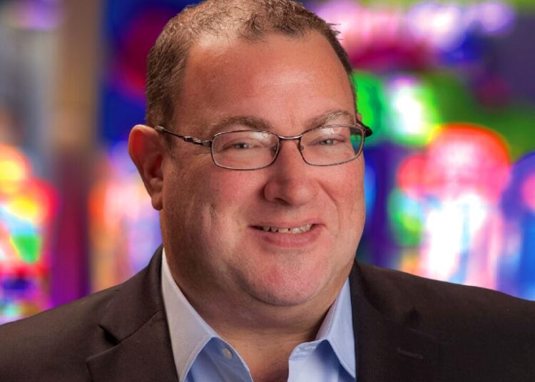 Family Entertainment Group nomeia Steve Paris diretor de operações – Amusement Today