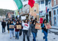 “Fazer filmes, não pessoas”: manifestantes e celebridades condenam o ICE durante Sundance