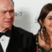 Filha de Tommy Lee Jones supostamente encontrada morta; Chamada para o 911 sugere overdose