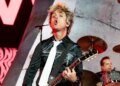 Green Day zomba de Stephen Miller com mudança importante na letra