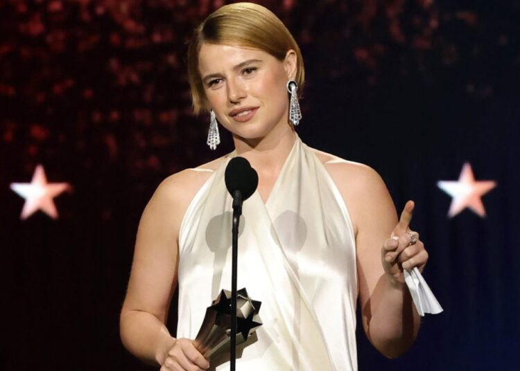 'Hamnet', premiado com o Oscar, de Jessie Buckley a ajudou a abraçar a maternidade