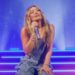 Hilary Duff canta “Do que os sonhos são feitos”