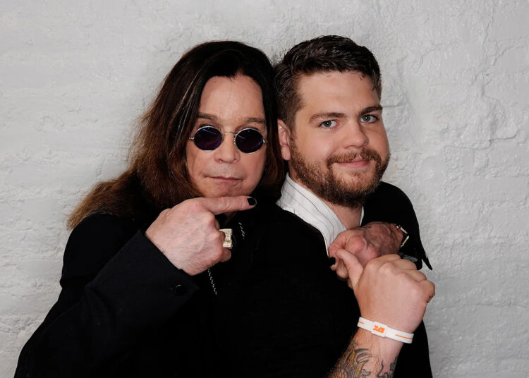 Jack Osbourne diz que Ozzy Osbourne está visitando familiares em seus sonhos