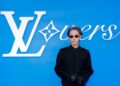 Jackson Wang, Quavo e John Legend estreiam novas músicas no Louis Vuitton Paris Show