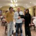 Jantar do herói de Bondi Beach, Ahmed Al-Ahmed, com M. Night Shyamalan