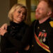 Julie Bowen e Jesse Tyler Ferguson compartilham fotos emocionantes e um novo visual