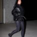 Kim Kardashian estreia seus tênis NikeSkims Rift em Los Angeles