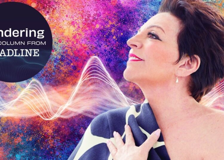 Liza Minnelli transforma ferramenta de IA da ElevenLabs para começar a criar novas músicas