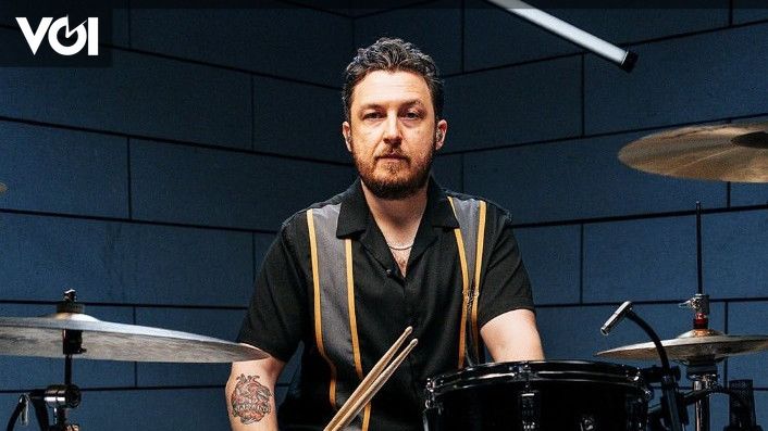 Matt Helders insiste que Arctic Monkeys continuará a fazer música, apesar de não haver planos para um novo álbum