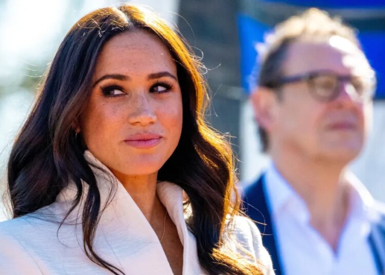 Meghan Markle enfrenta 'alto risco' com retorno real à Inglaterra | Galeria