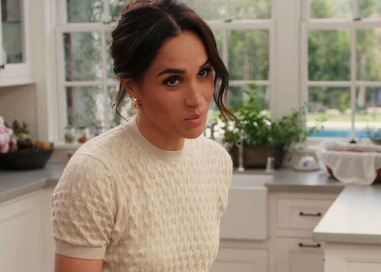 Meghan Markle zombou da nova foto ‘cosplay de Audrey Hepburn’ | Real | Notícias