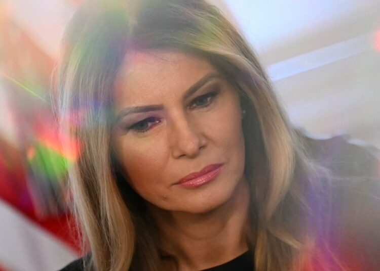 Membro da família Trump foi rejeitado por comparecer à estreia do filme Melania - Fonte