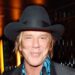 Mickey Rourke lança página GoFundMe por meio de amigo para evitar despejo de aluguel