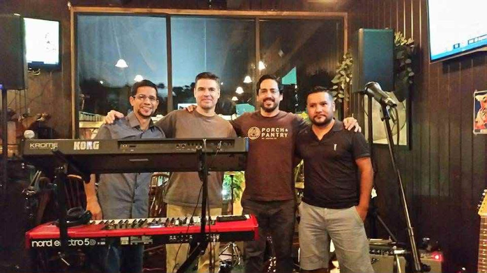 Música ao vivo com os irmãos Mendez – Calendário do Vale do Líbano