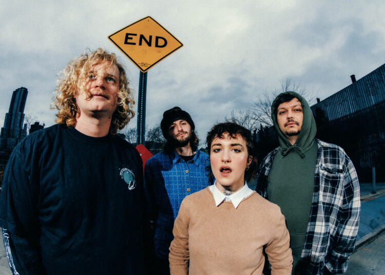 Mx Lonely compartilha novo single “Return To Sender”: Ouça
