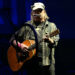 Neil Young dá música de graça à Groenlândia por causa do 'estresse' de Trump